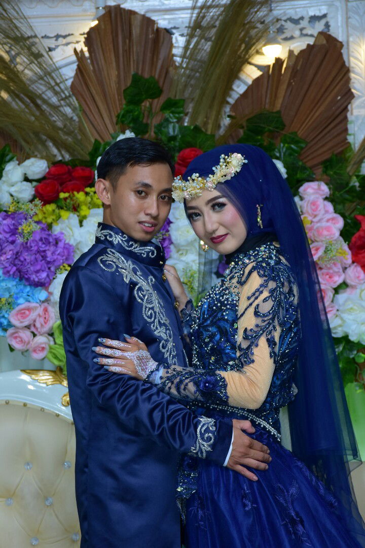 Tri Septiani profile icon