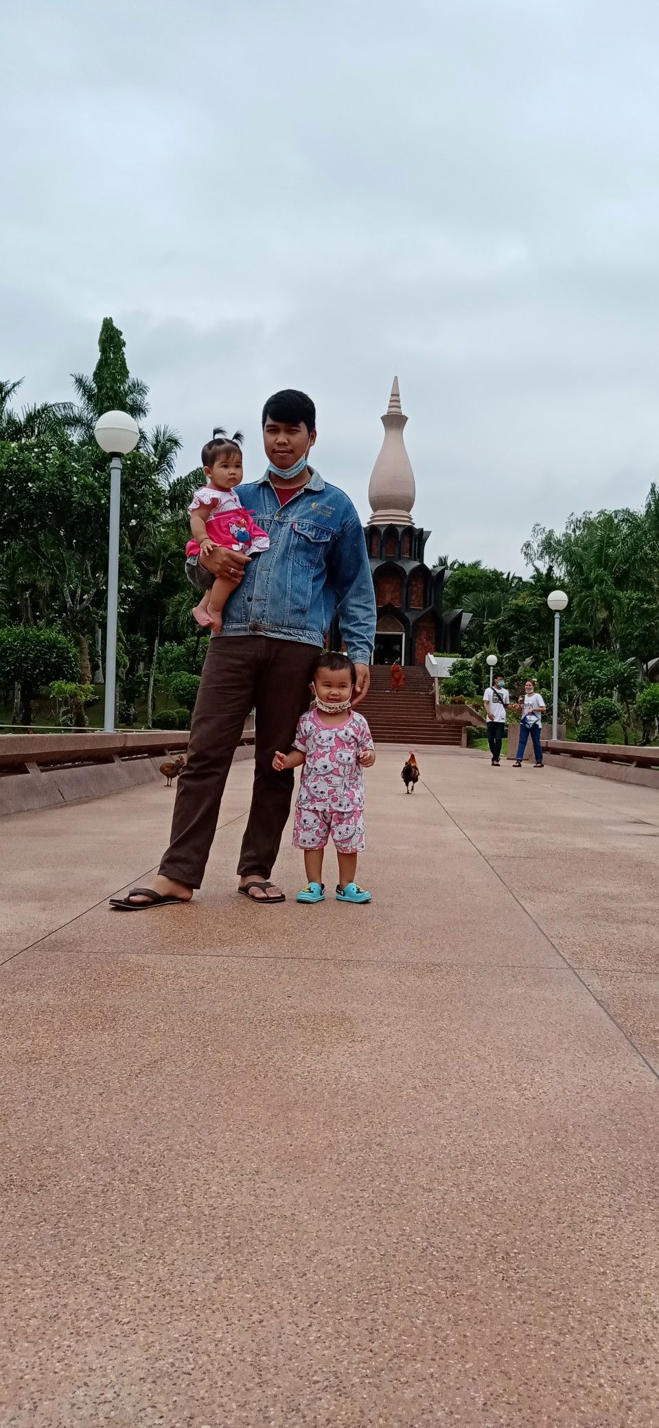 Jeerawan Phakdee profile icon