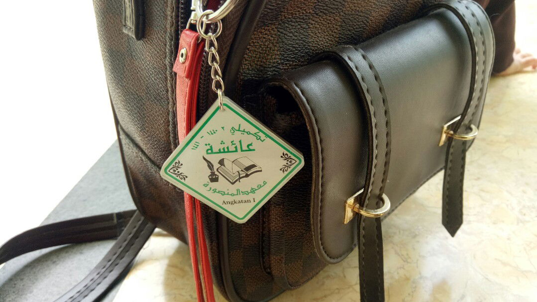 putri cf profile icon