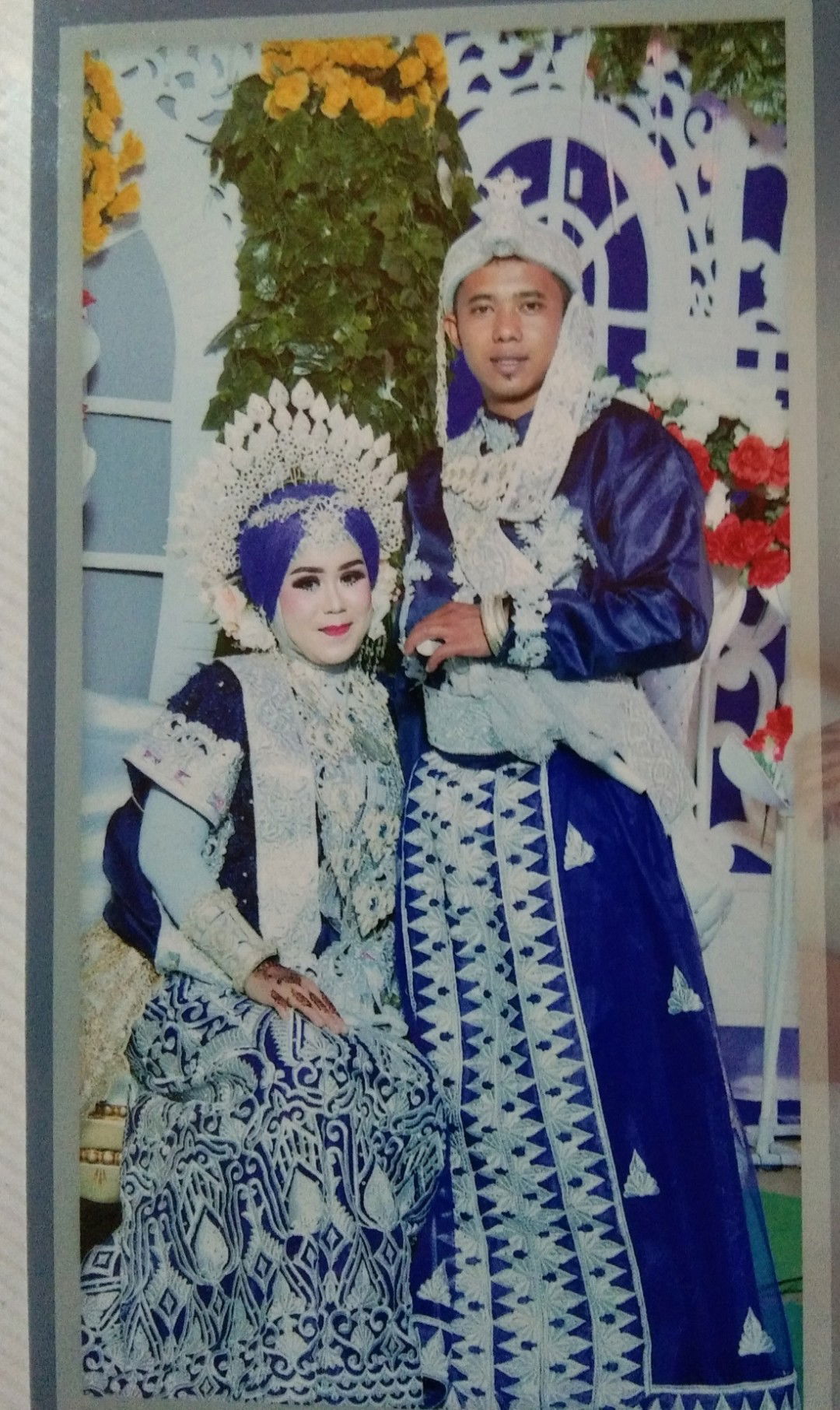 srihastuti profile icon