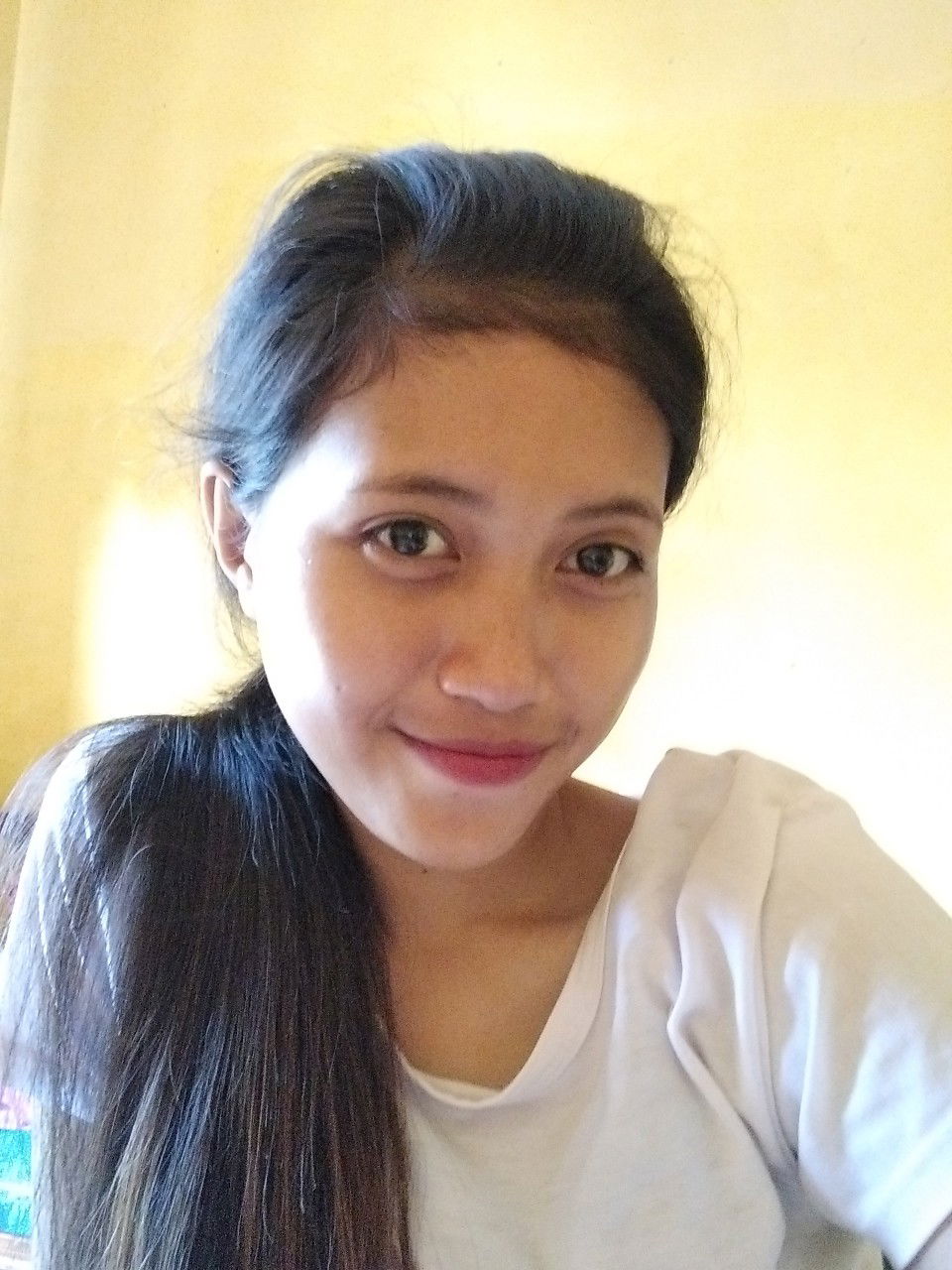 Nelly Nur Kusuma profile icon