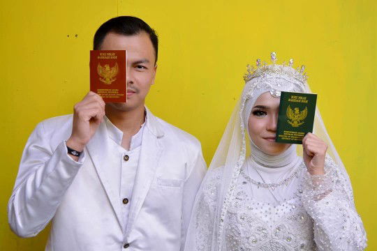 desty triyani profile icon