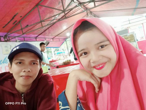 Riska Anggraeni profile icon