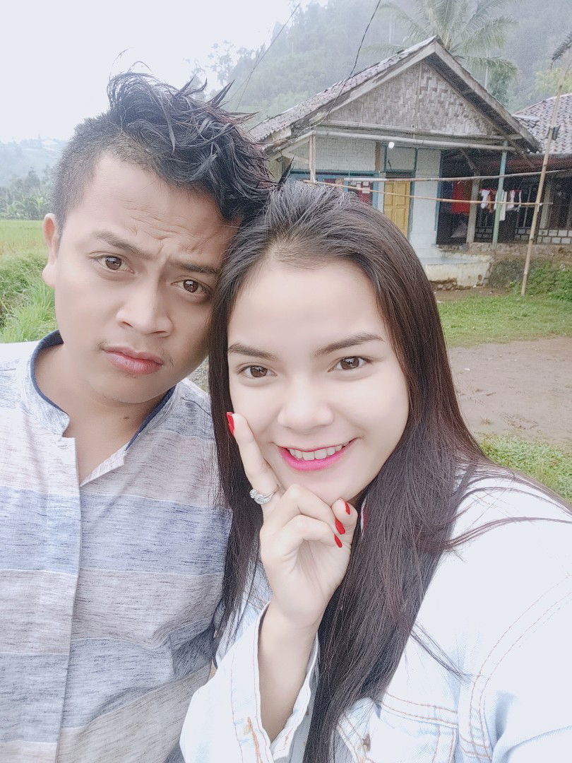 Tika Santika profile icon