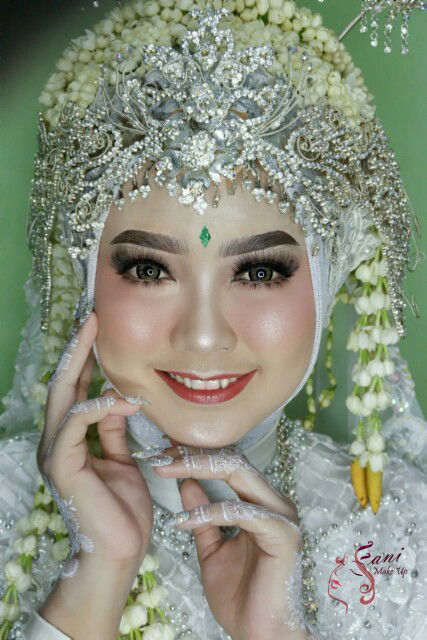 Mega Utami profile icon