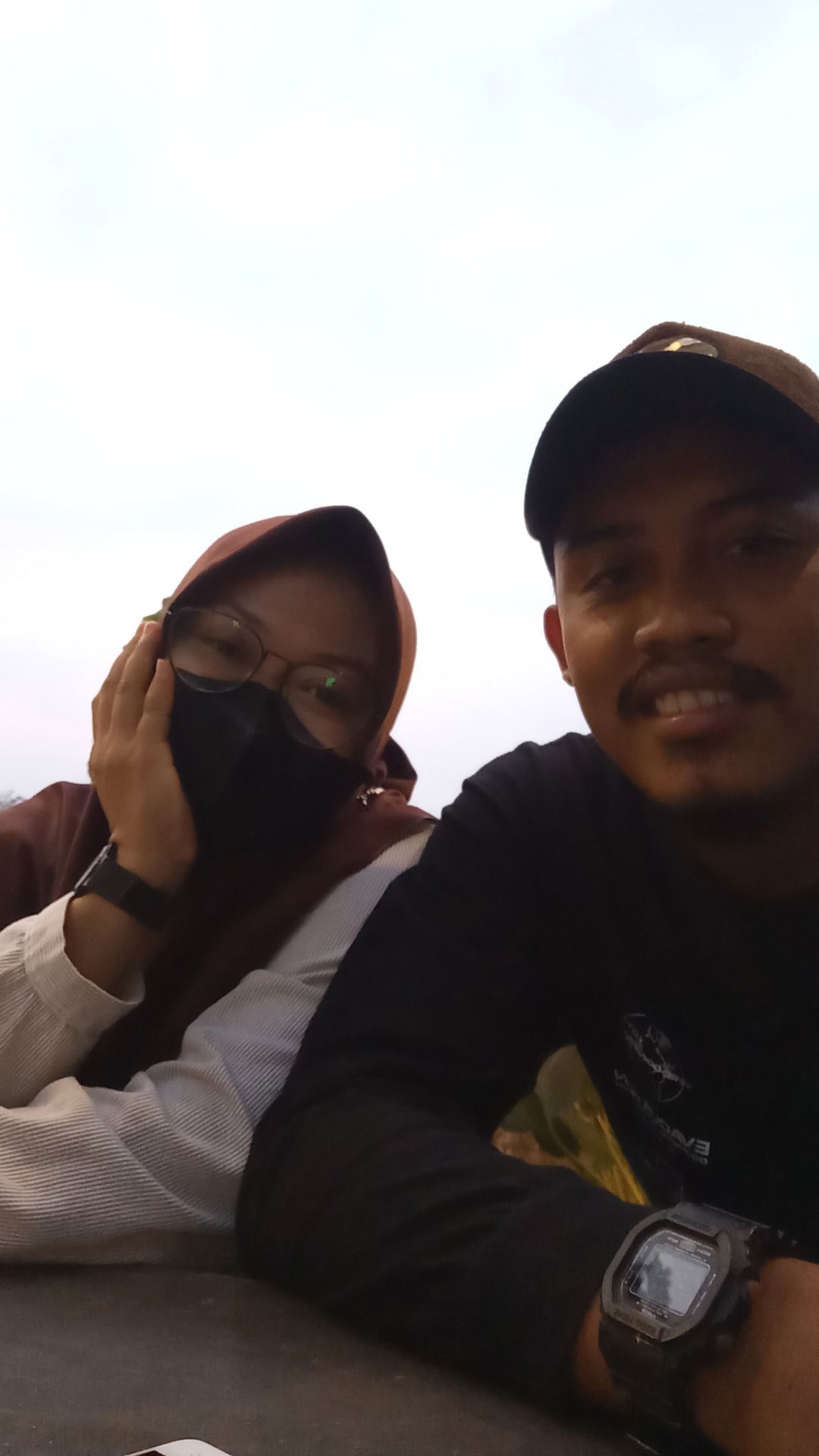 Devi R Suprapto profile icon