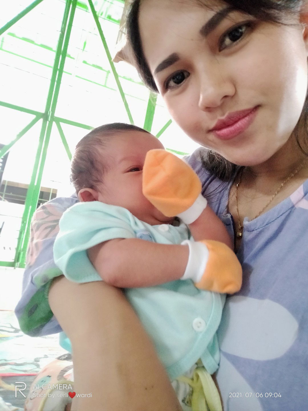 serli karlina profile icon