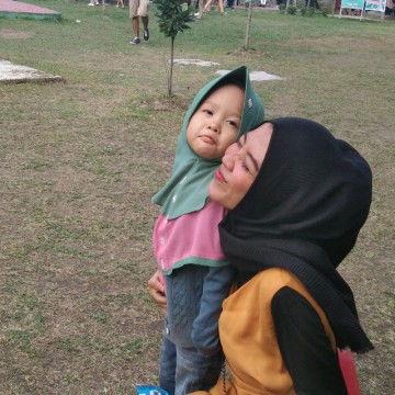 Renita Kurniasari profile icon