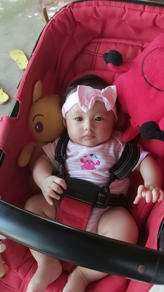 Eunike Lakoy Pioh profile icon