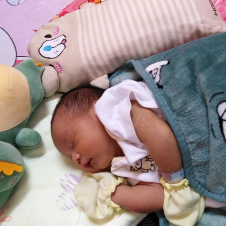 เด็ก4วันครับ