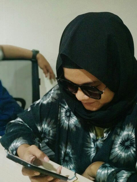 yunita haris profile icon