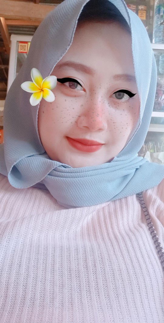 ditha kamal profile icon