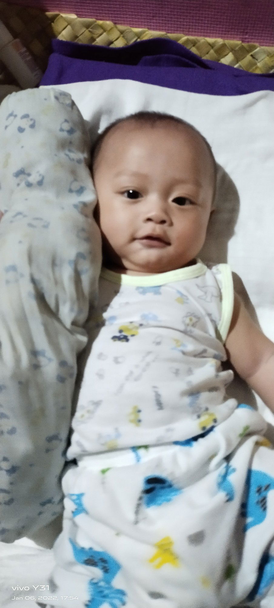 In Y Pin profile icon