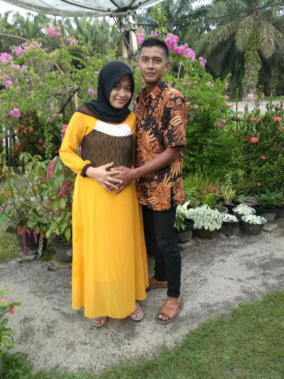 AdeQ EkA profile icon