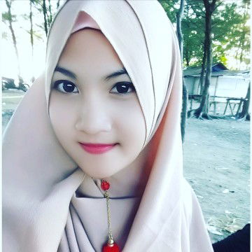 livia Afrianingsih profile icon