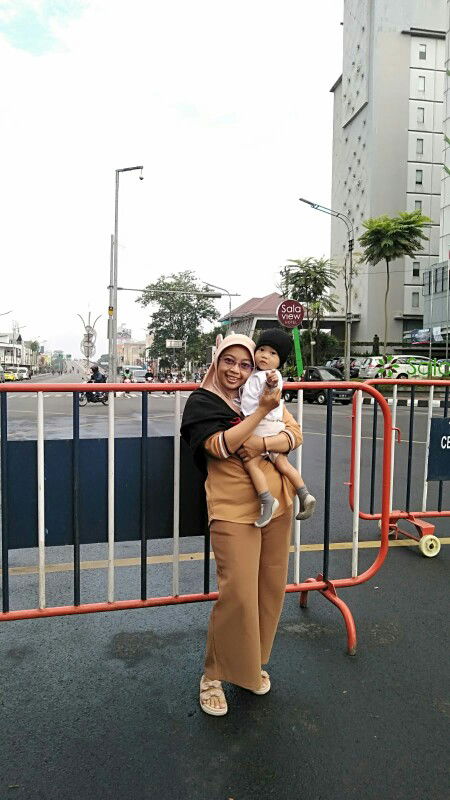 riandani wahyu lestari profile icon