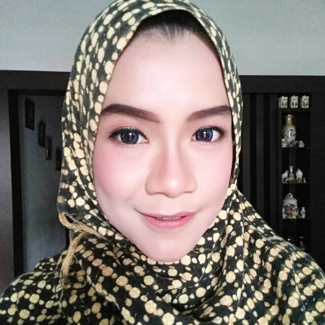 Lavenia Putri Ariyanti profile icon