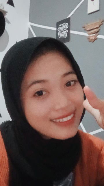 Halimatuzzahro profile icon