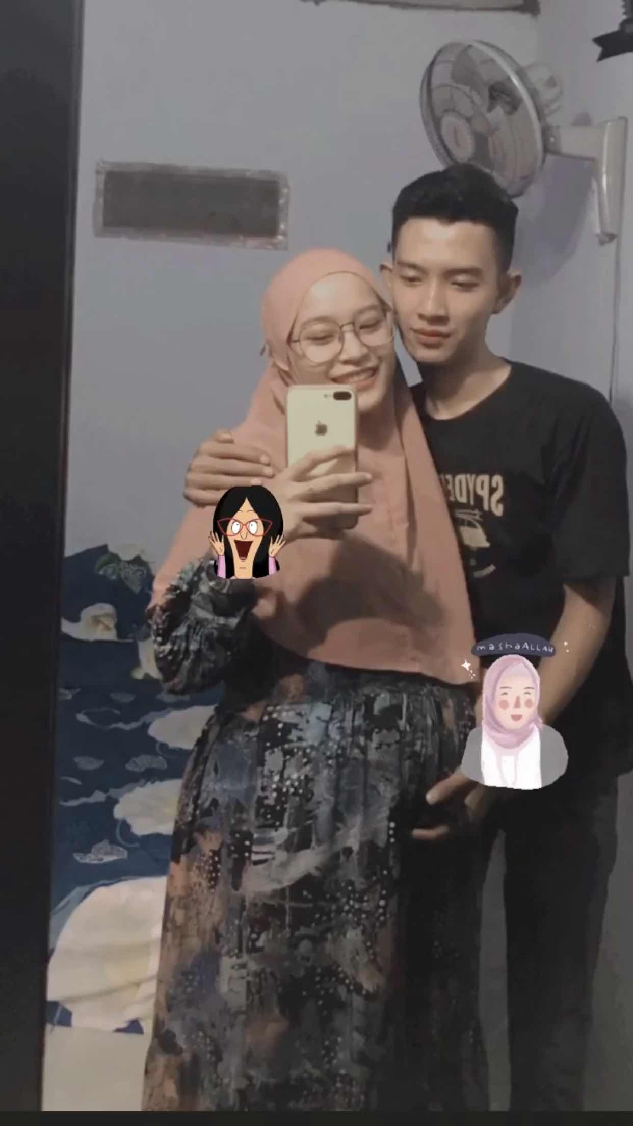 Wiwit Zakhiyah profile icon