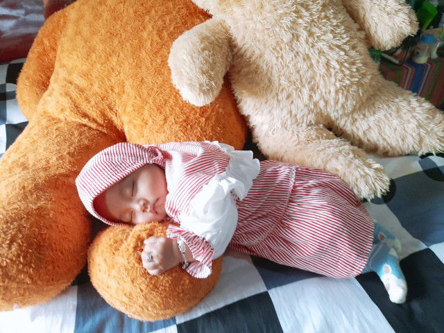 Ajeng indiana putri profile icon