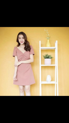 พอดีซื้อมาใส่แล้วดูสั้นไป
