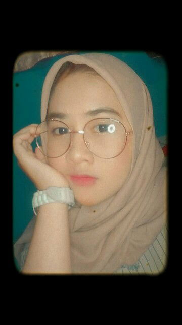 nina erniawati profile icon