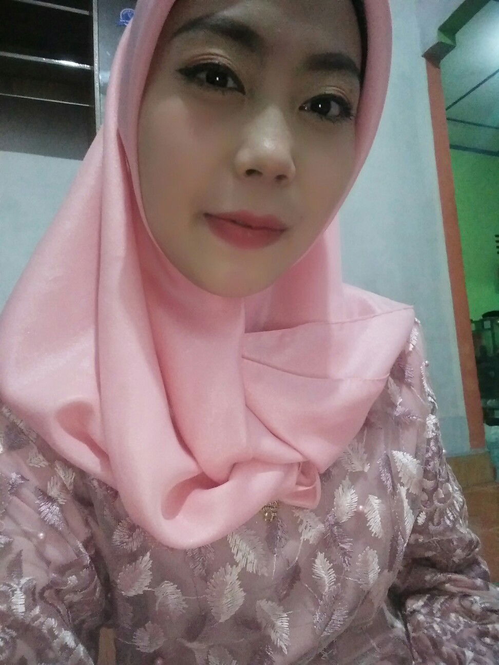 Sri Yanti profile icon