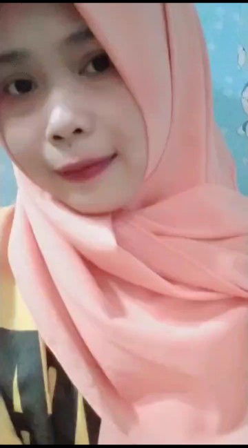 Indah Puspitasari profile icon