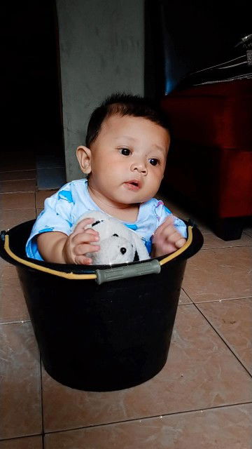 Sri Maryati profile icon