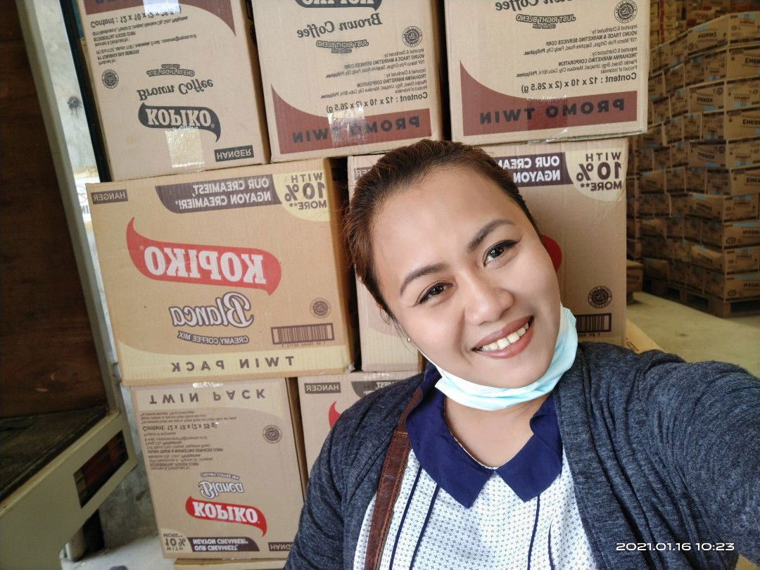 mae santos profile icon