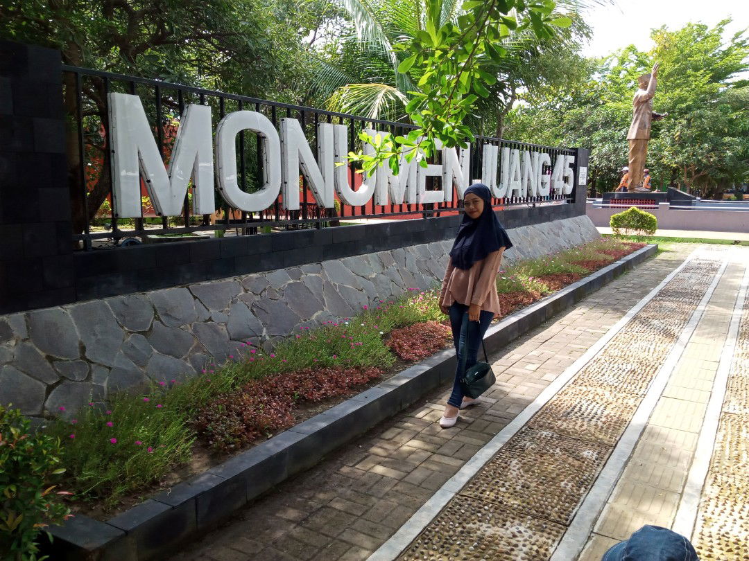 Siti jumyati profile icon