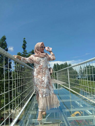 Fitri Helmi profile icon