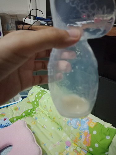 แนะนำวิธีให้นมหน่อยค่ะ