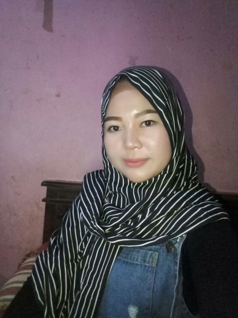 Aprilia Sari profile icon