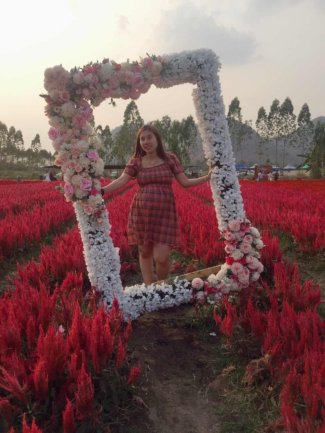 ไม่รักอย่ายิ้ม เดี๋ยวเจอจิ้มตาแตก profile icon