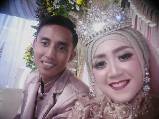 Siti Maemunah profile icon