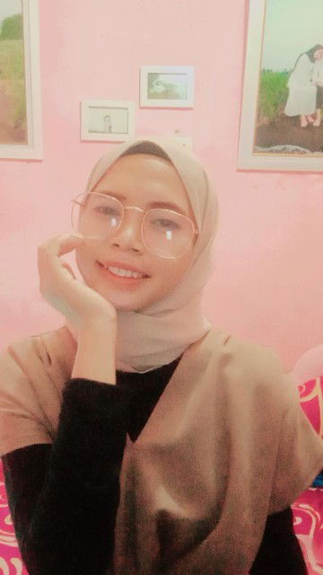 yhulie_nda10 profile icon