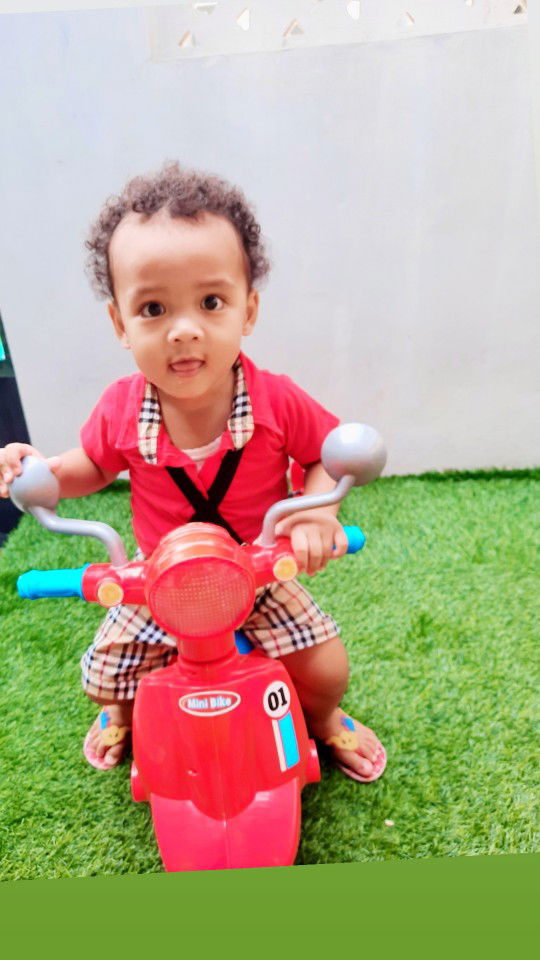 Noe's mom profile icon