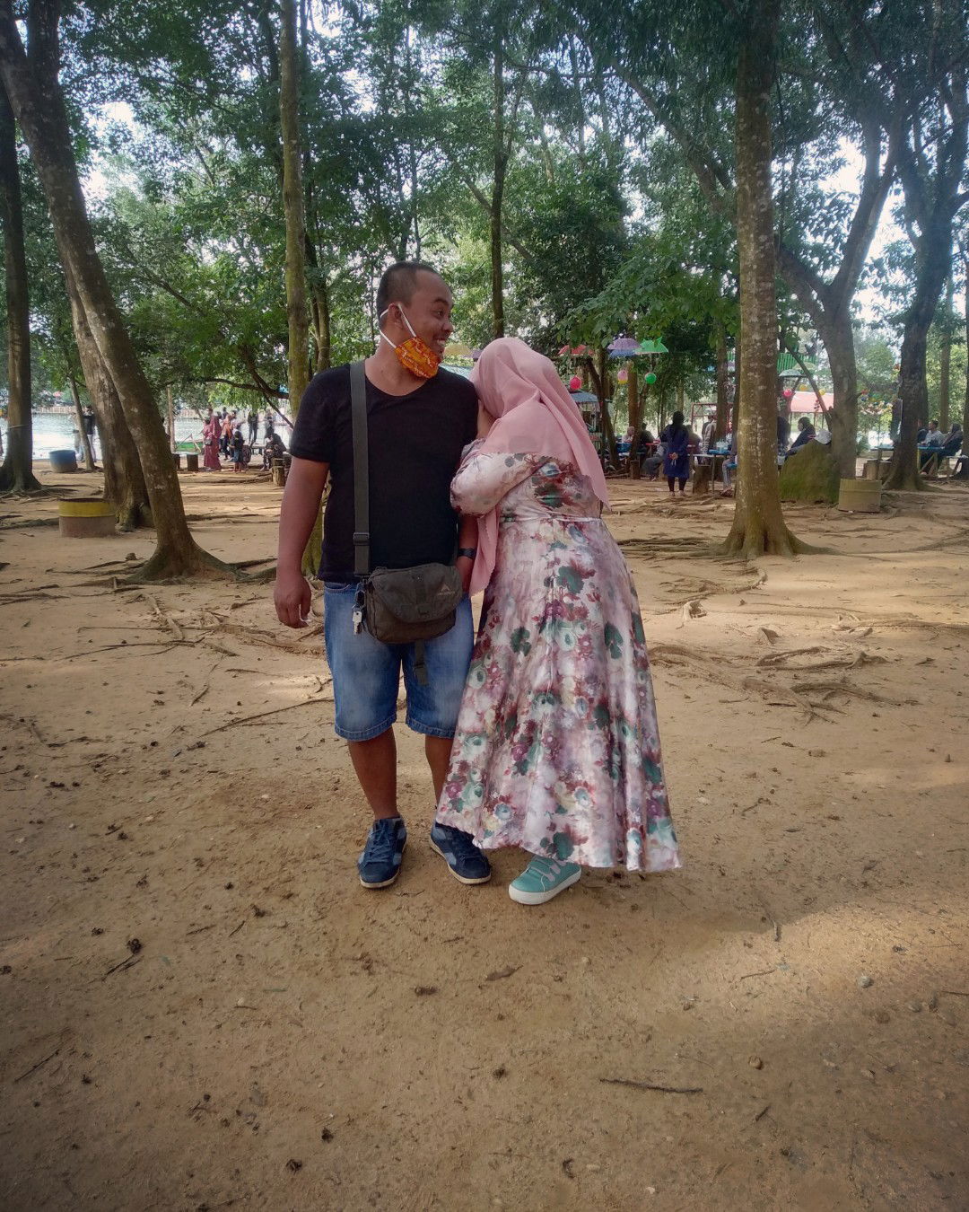 Putri Wulandari profile icon