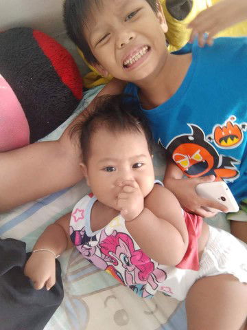 เฟื่องฟ้า นาคอ่อน profile icon