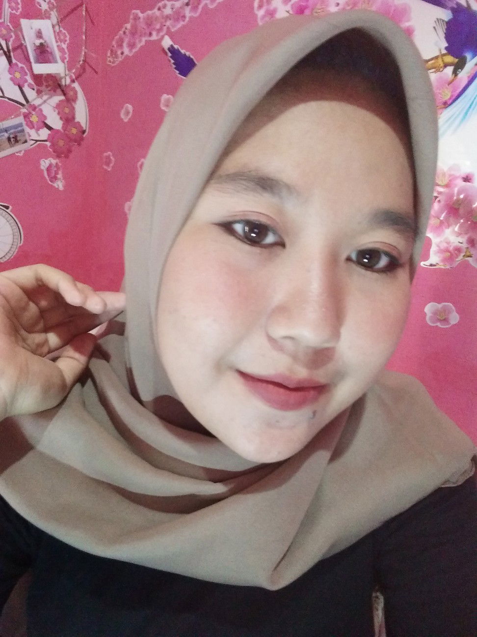 Tuti Kaswati profile icon