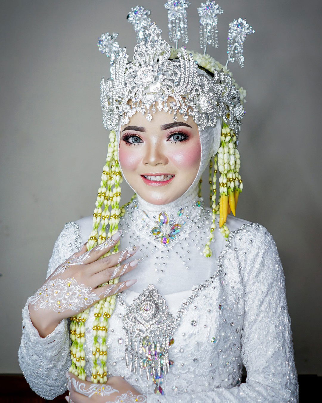 Rica Ayu profile icon