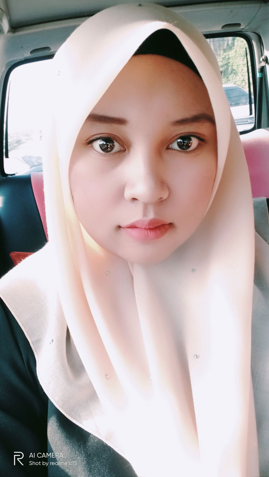 Putri Azz profile icon