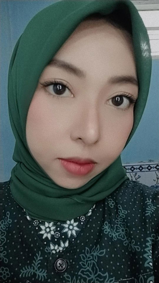 Astika Eriany Husnita profile icon