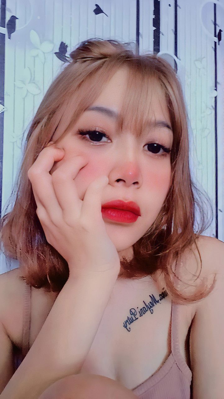 anik irayani profile icon