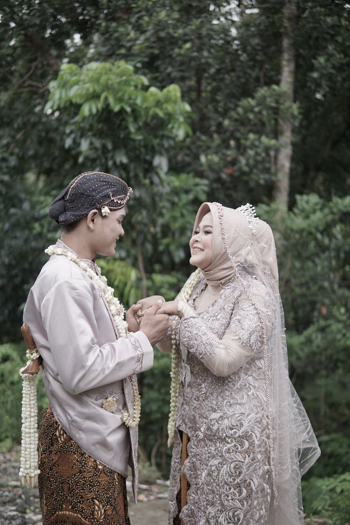 Aulia Agrianti Nurdiasari profile icon