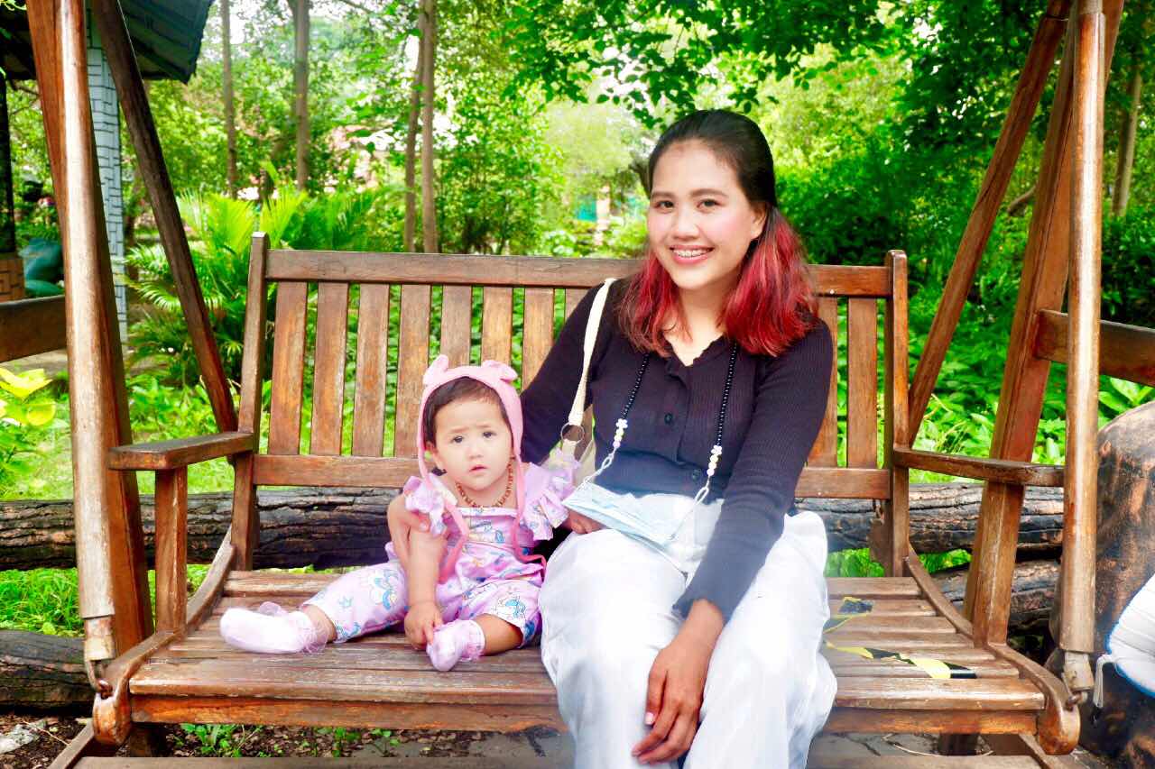 Putri Suharti profile icon