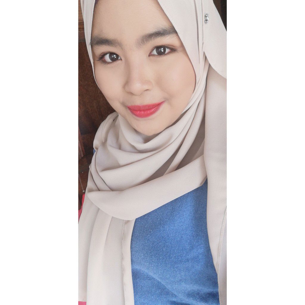 Nur Syazhira profile icon