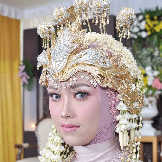 arfin yunari profile icon