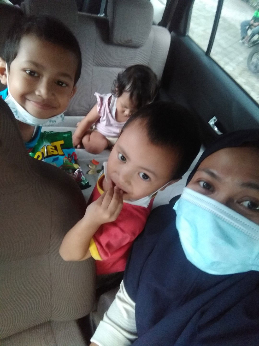 Dea Mustika profile icon